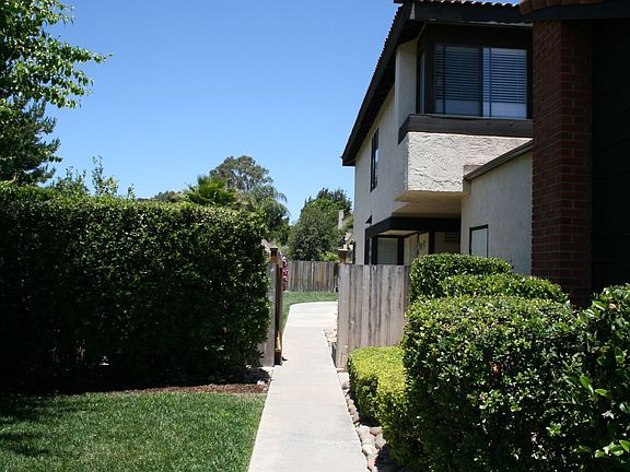 3rd image of 16092 Blazewood Way