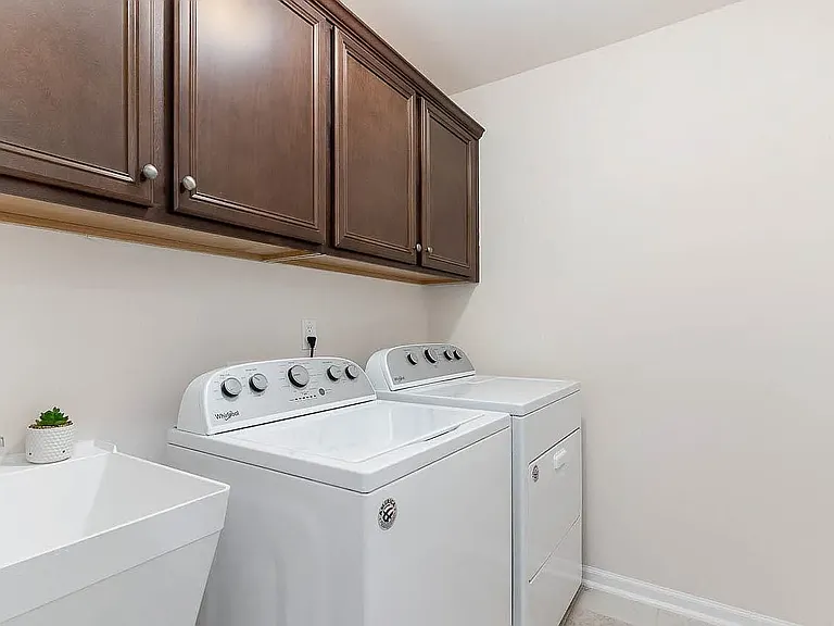 1332 Southpoint Trl — Photo 18