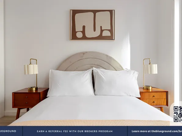 525 Pacific Street image 14 of 25