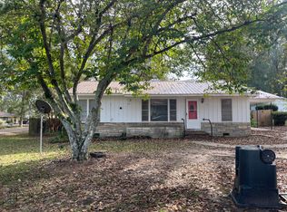 101 Gerald Dr, McComb, MS 39648