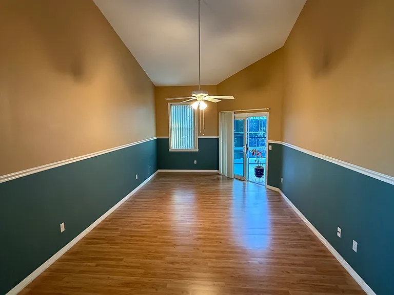 745 Silverwood Dr — Photo 6