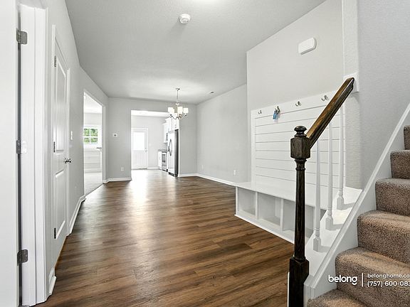 5th image of 2700 Berkley Ave