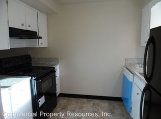 4166 State St APT 3, Salem, OR 97301