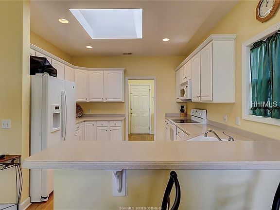 4th image of 42 W Morgan Ct