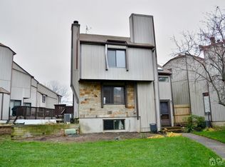 180 Goldmine Ln, Old Bridge, NJ 08857