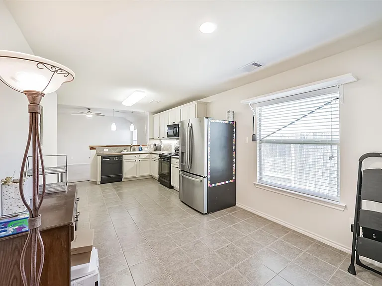 1609 Peach Dale Ct — Photo 14