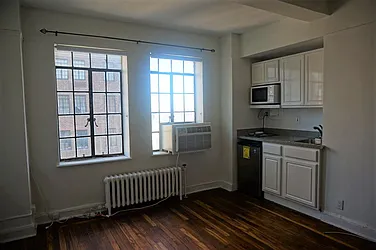 Rented by Lynn Herman Associates, LLC 