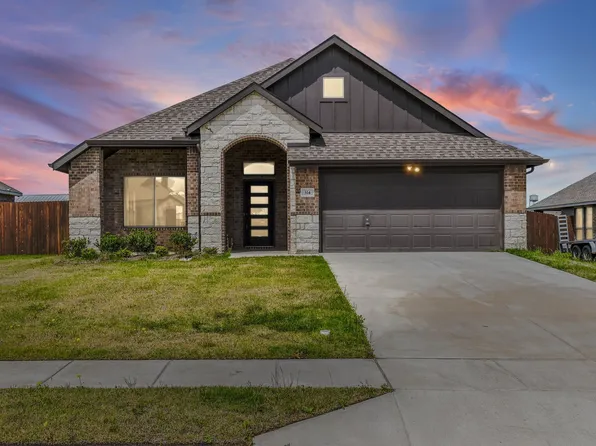 314 Pennington Rd, Nevada, TX 75173