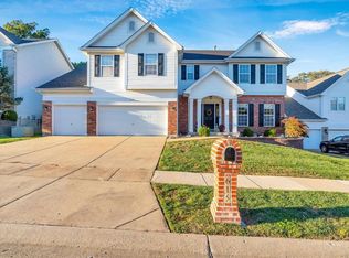 615 Legends Bluffs Ct, Eureka, MO 63025