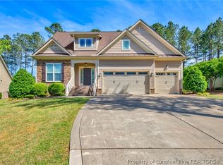 131 Spring Pond Ln, Spring Lake, NC 28390