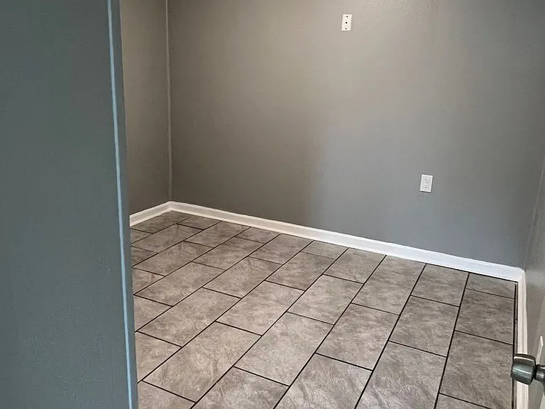 3010 Sunnybrook St — Photo 21
