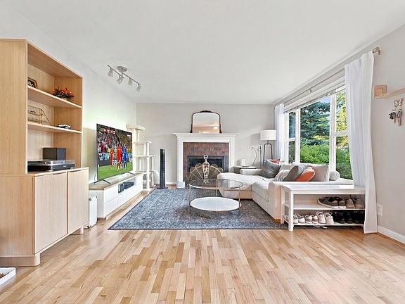 3rd image of 12021 3rd Ave NE #1