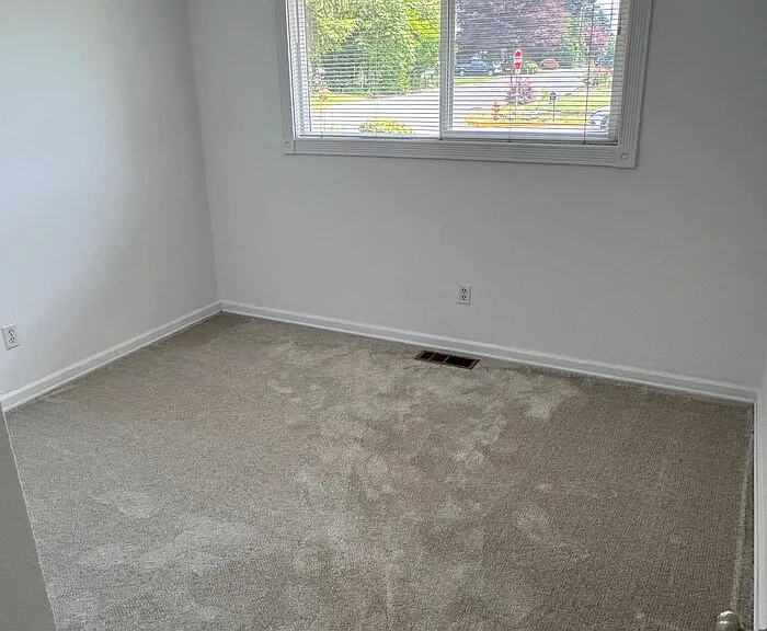 420 NW 10th Ave — Photo 8