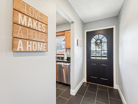 4th image of 14408 Gladiola Ct