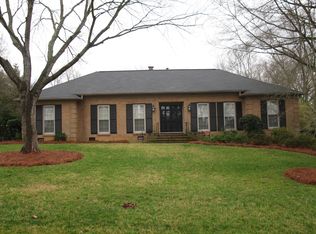 3723 Chevington Rd, Charlotte, NC 28226