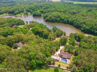 43 Northshore Dr, Jackson, TN 38305