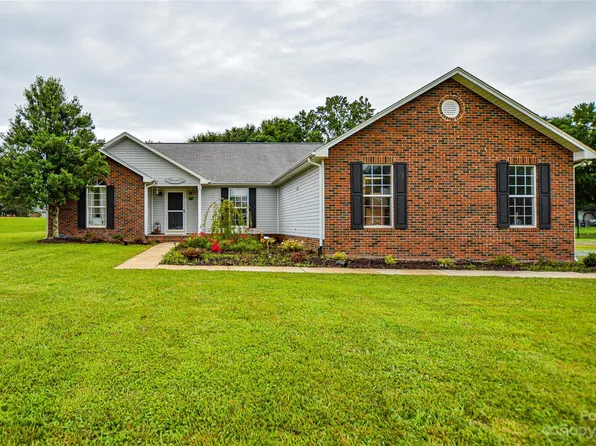 3209 Monte Dr, Monroe, NC 28110