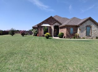 358 NE Creekside Dr, Elgin, OK 73538