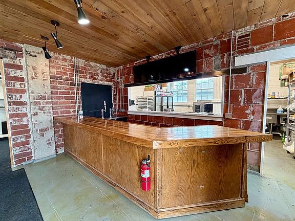 Lenox Iowa Commercial Building For Sale 7 