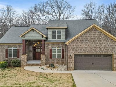 919 Maxine St, Kernersville, NC, 27284