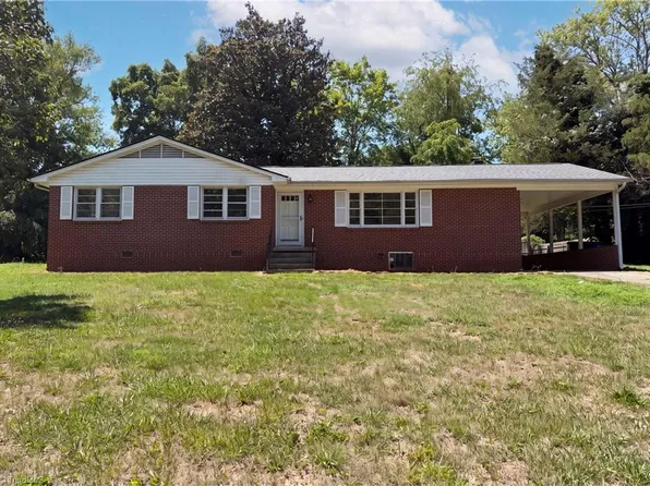5150 Williamsburg Rd, Winston Salem, NC 27106