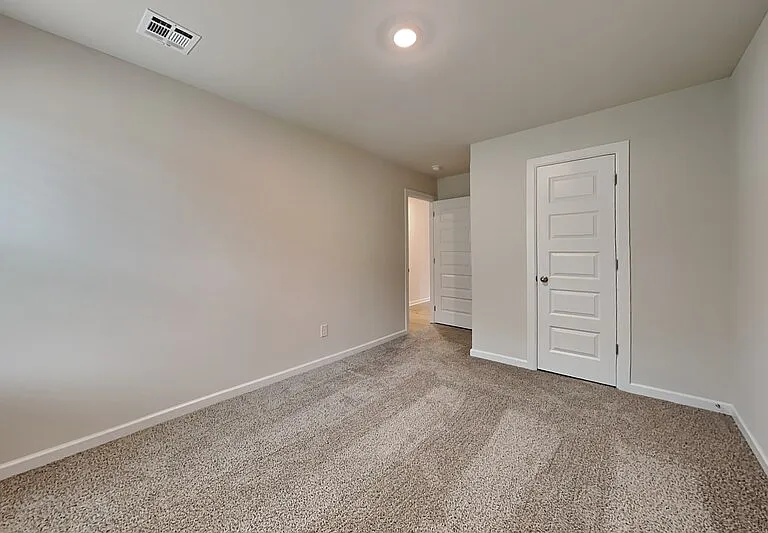 2800 Tracys Mnr — Photo 11