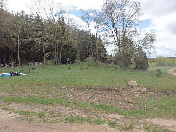 5th image of 20192 Nine Mile Rd