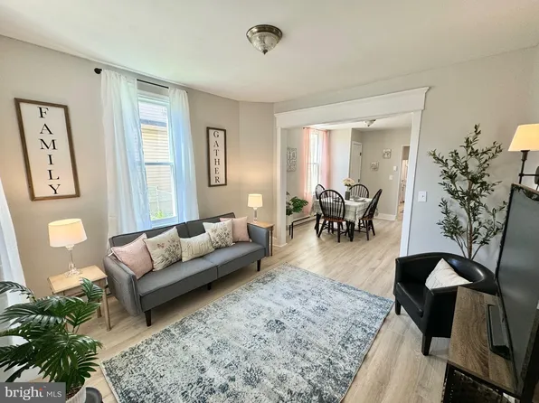 230 Rife St, Middletown, PA 17057