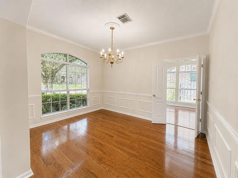 223 Wild Oak Run — Photo 10