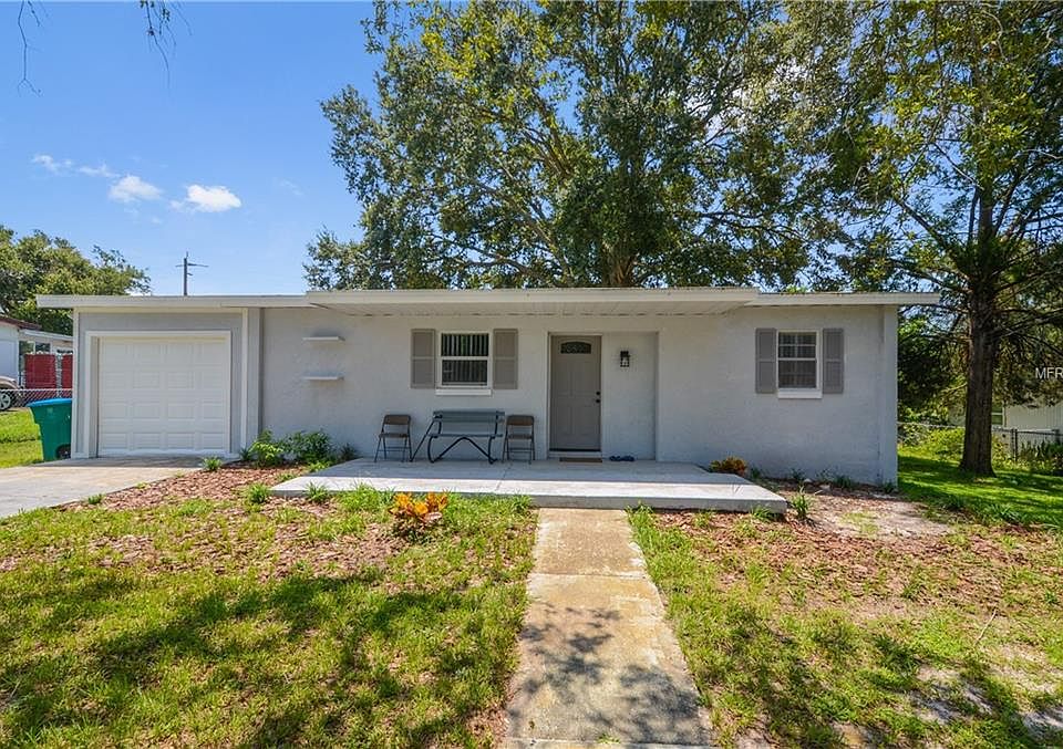 1st image of 2265 E Dana Dr
