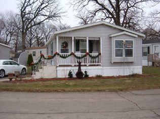 13 Cedar St, Minooka, IL 60447