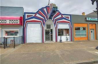 2nd image of 5226 S Tacoma Way