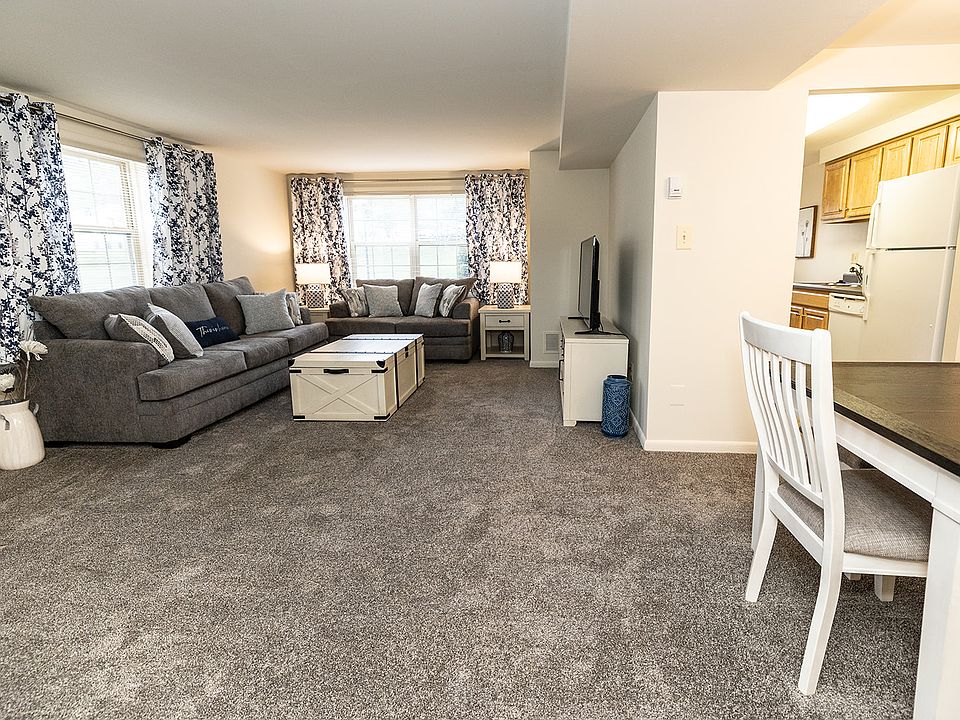 Chapel Valley Townhomes 8 Chapeltowne Cir Nottingham MD Zillow