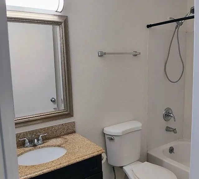 10418 N 13th Ave #2 — Photo 6