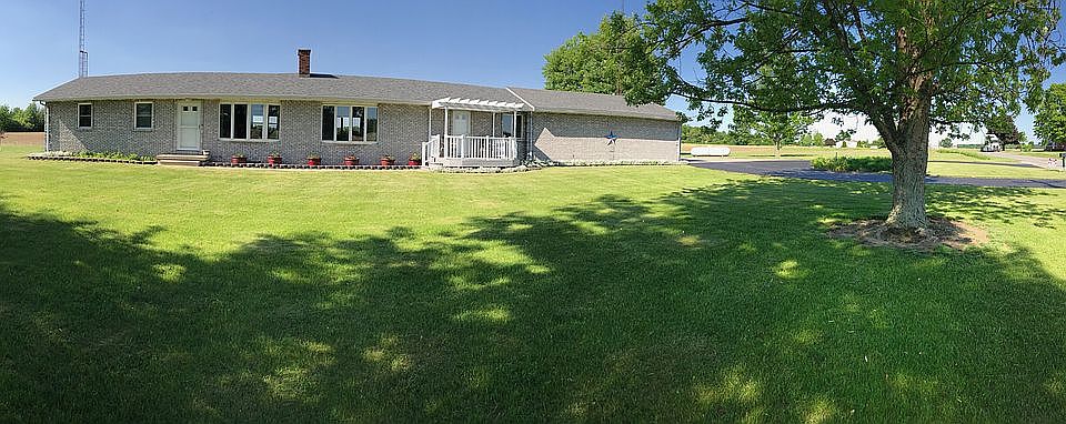 2nd image of 3306 Township Road 27