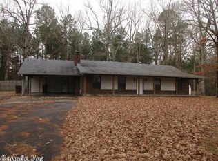 9506 Shaklee Trl, Pine Bluff, AR 71603