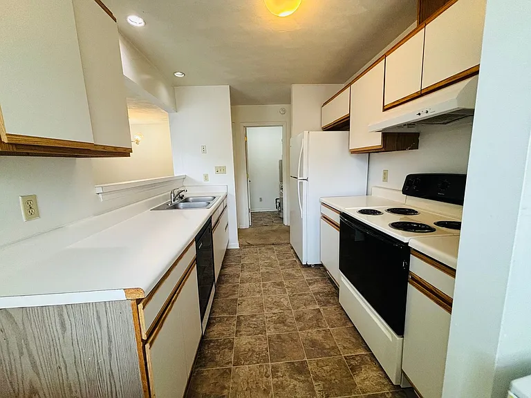 400F Berryfield Ln — Photo 11