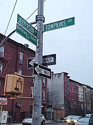 Rented by Empire Valley | media 15