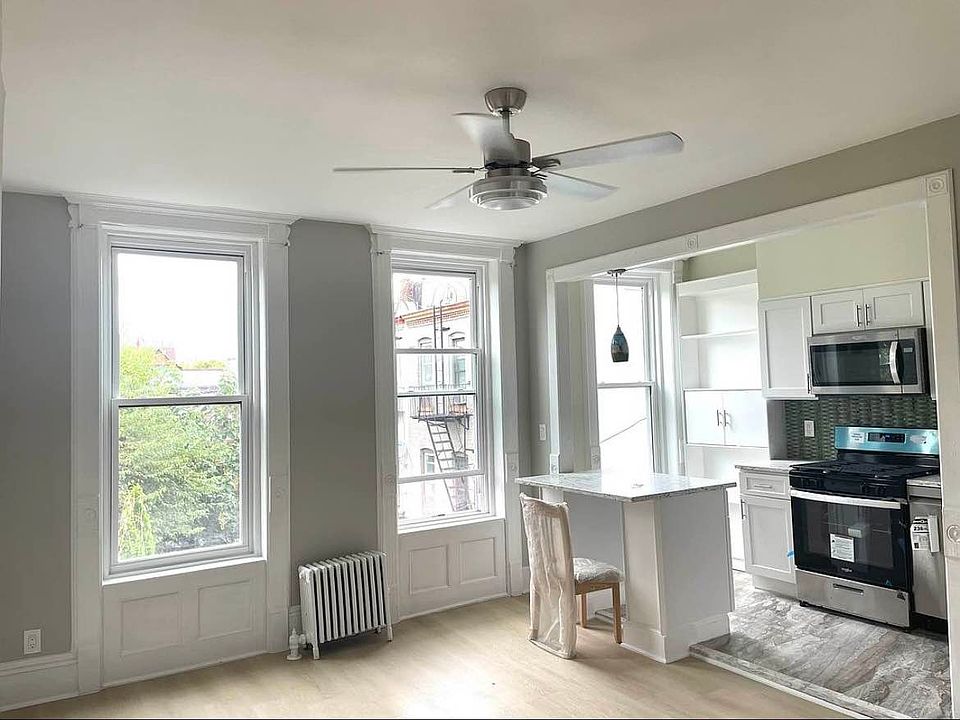 1st image of 615 Macon St Unit Penthouse
