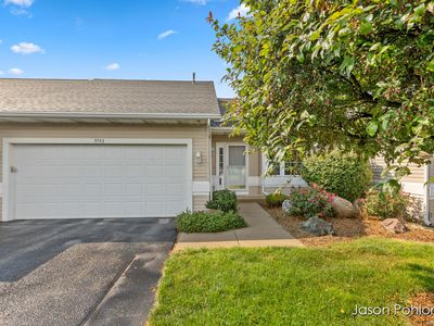 5743 Wineberry Ln SW, Wyoming, MI, 49418