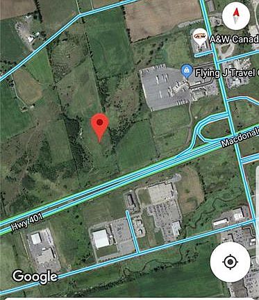 5th image of 120 Drive In Rd