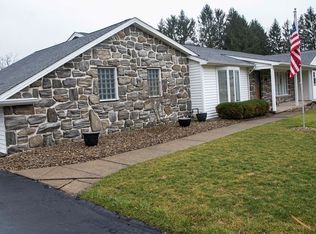 1360 Barbie Dr, Youngstown, OH 44512