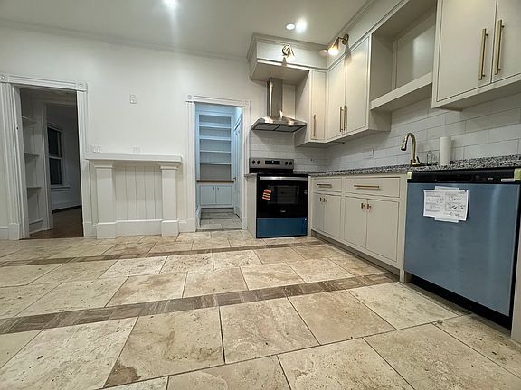 5th image of 227 Saratoga St #2B