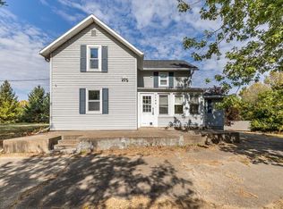 1144 Badger Rd, Hazel Green, WI 53811