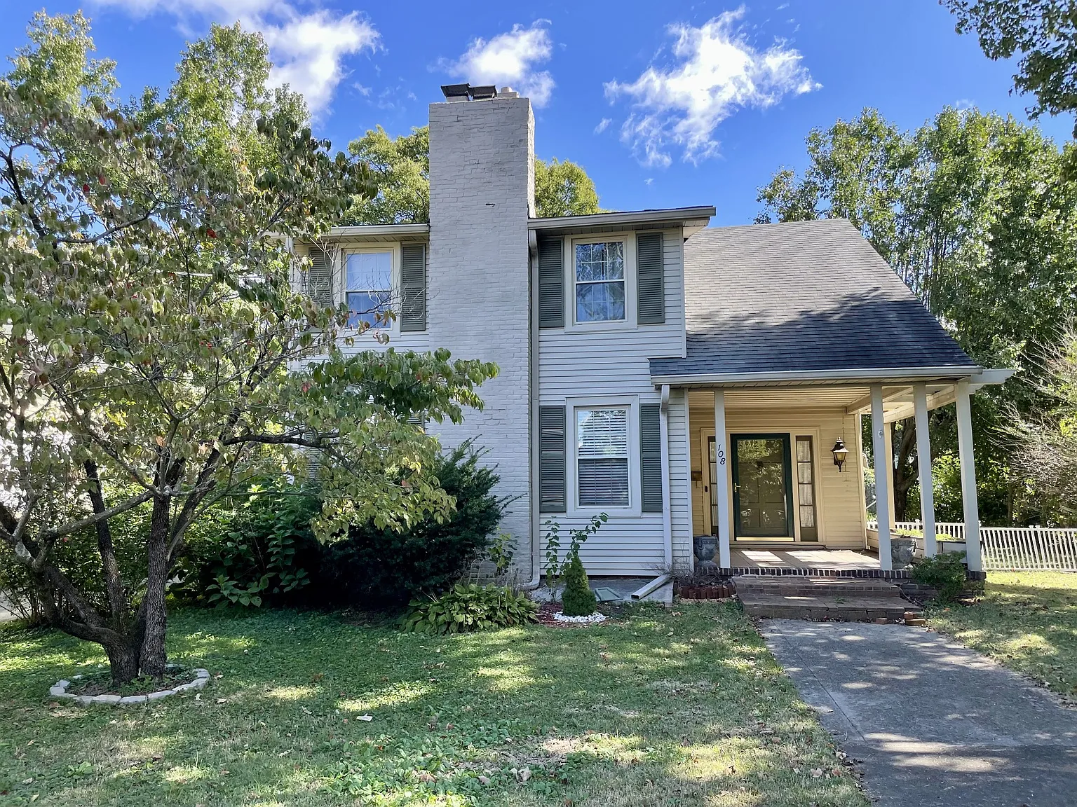 108 Alumni Ave photo 1