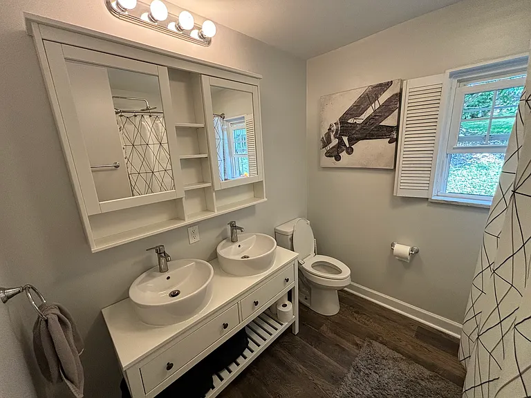40 W Manilla Ave — Photo 7