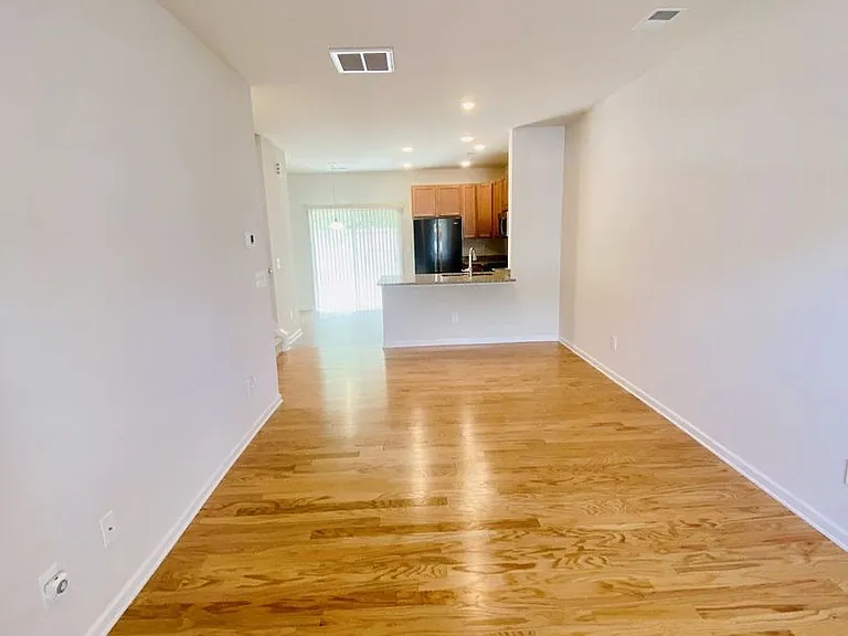 9213 Grand Valley Dr — Photo 3