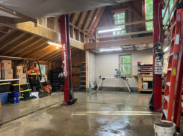183 Pitcher Road, Belfast, ME 04915