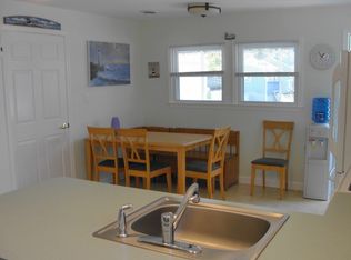30 Pennsylvania Ave, Earleville, MD 21919