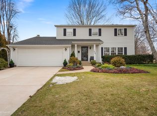 520 W Austin Ave, Libertyville, IL